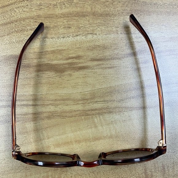 Dolce & Gabbana sunglasses style DG4342